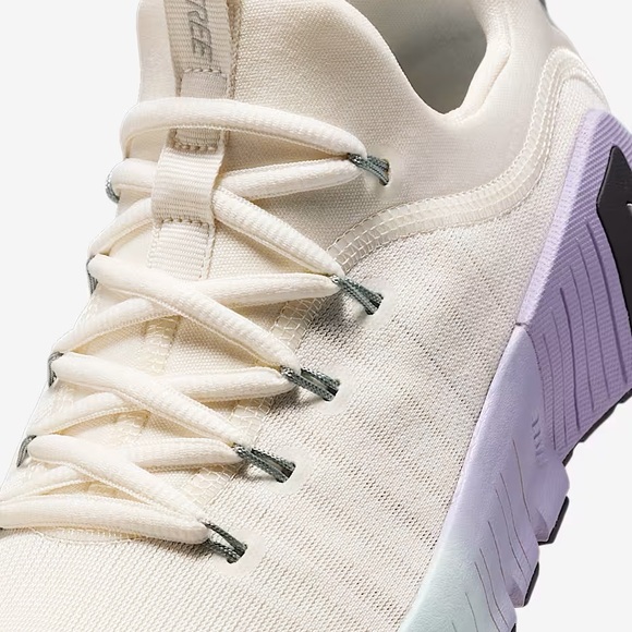 Brand New Brand New Nike Free Metcon 6 SE Women’s Workout Shoes HJ6214 001 - Picture 7 of 11